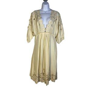 BCBG MaxAzria Woman’s Runway Lace Appliqué Silk Ivory‎ Dress Size M